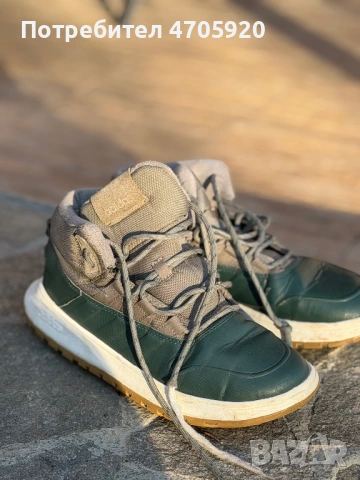 Обувки Adidas оригинални 40 номер