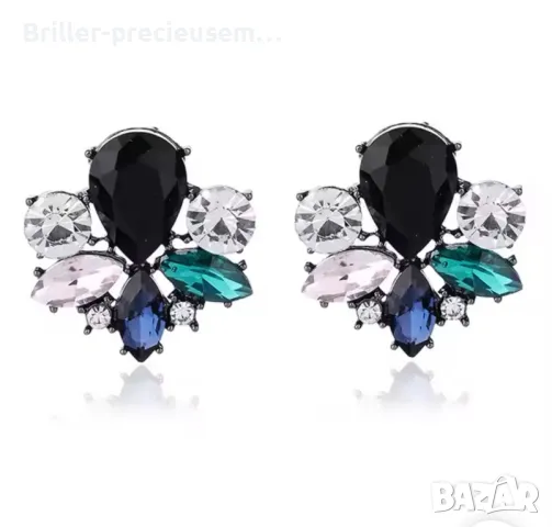 Обеци с цветни камъни 