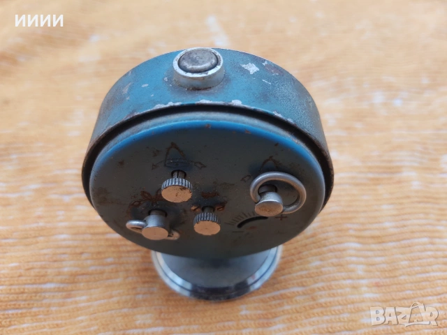 Часовник будилник Слава , снимка 2 - Антикварни и старинни предмети - 53206793