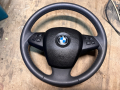 Волан за BMW X5 E70 с Airbag - Перфектен, снимка 1