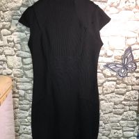 Черна стилна рокля , снимка 1 - Рокли - 45440580
