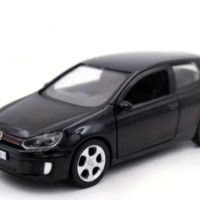 Golf GTI количка, снимка 3 - Коли, камиони, мотори, писти - 45208051