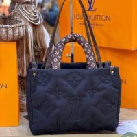 Louis Vuitton чанта , снимка 1 - Чанти - 45913949