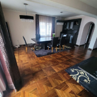Многостаен апартамент в кв Манастирски ливади, снимка 2 - Aпартаменти - 45057710