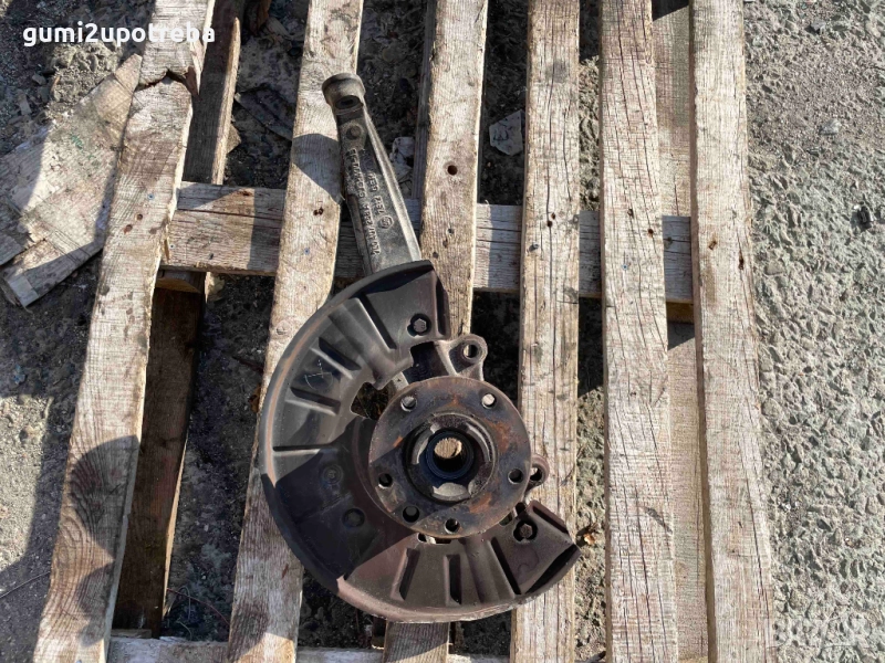 Десен Шенкел Главина 7L0407258A Porsche Cayenne S 4.5 2005г 9PA, снимка 1