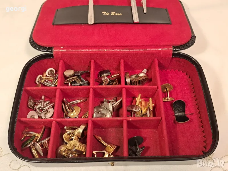 колекция ръкавели в кожена кутия  7/1, снимка 1