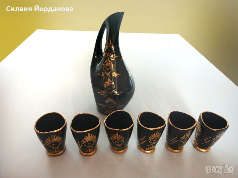 Сервиз ракия троянска керамика гланц черно и злато, снимка 1