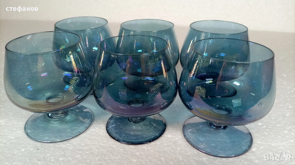 Много красиви конячени чаши, прозрачно-снини, 6 бр, снимка 1