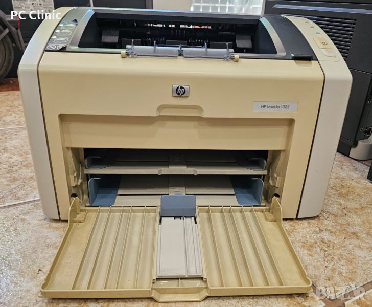 Hp LaserJet 1022 лазерен принтер за офис/дом с 6 месеца гаранция, laser printer, снимка 1