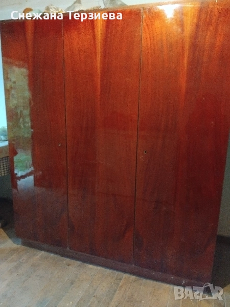 трикрилен гардероб , снимка 1