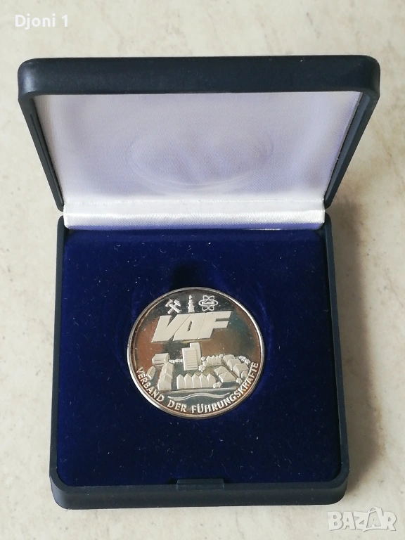 Сребърен медал Асоциация на мениджърите 0.999, снимка 1