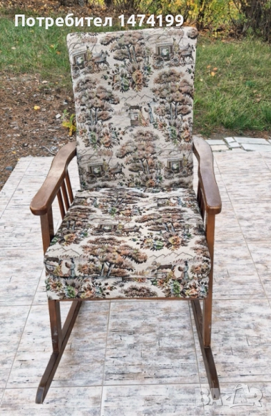 Тапициран люлеещ стол, снимка 1