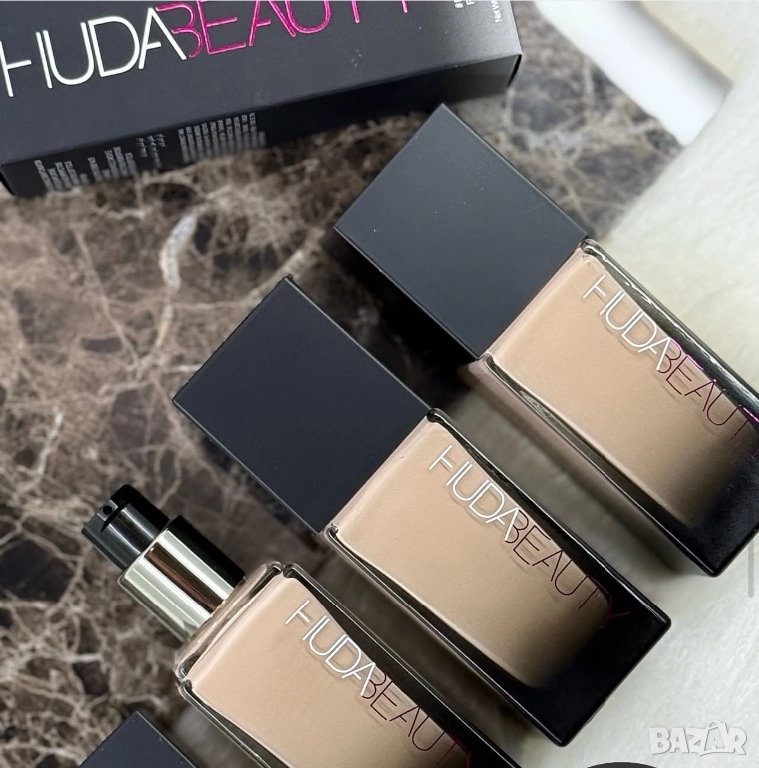 Huda Beauty фондьотен 🌺, снимка 1