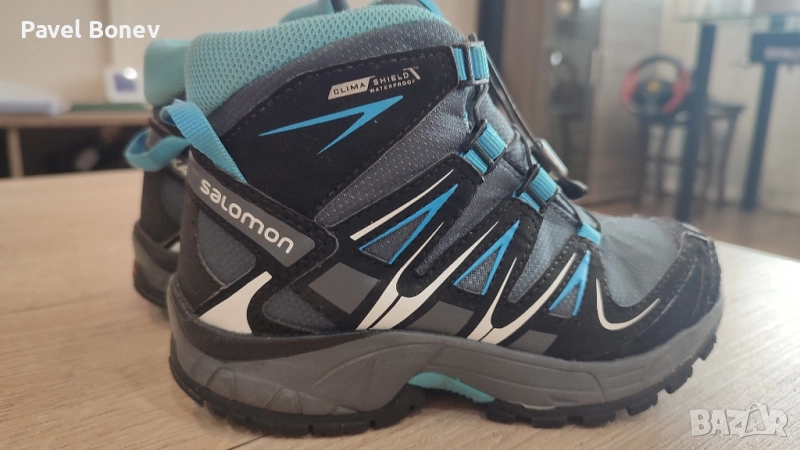 Детски маратонки Salomon 28, снимка 1