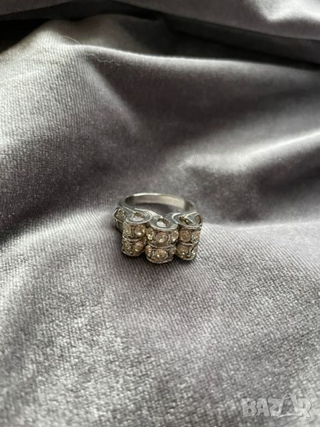 Масивен пръстен с камъни, снимка 1