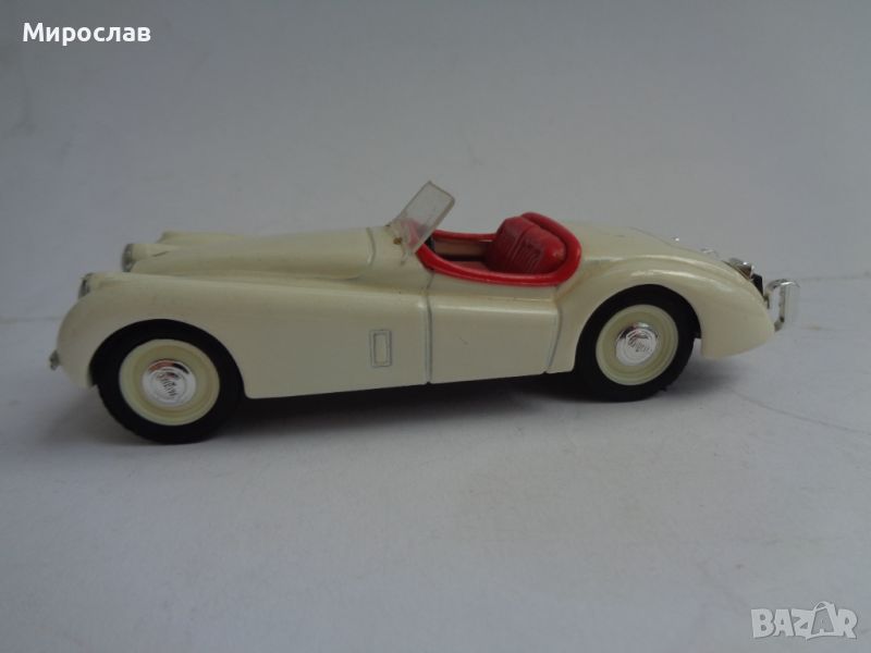 1:43 BRUMM JAGUAR КОЛИЧКА ИГРАЧКА МОДЕЛ , снимка 1