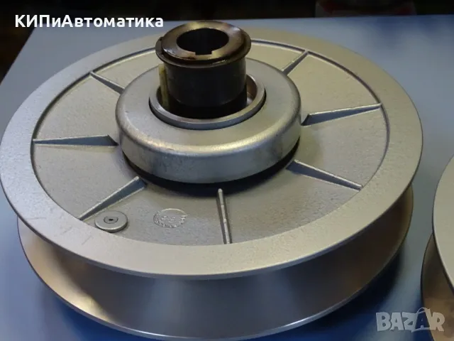 комплект вариаторни предавки Berges RF280B ф34mm/ф28mm double pulley drive, снимка 3 - Резервни части за машини - 46988923