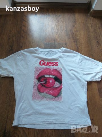 guess - страхотна дамска тениска М, снимка 5 - Тениски - 46613522