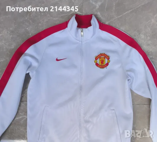 Manchester United размер M , снимка 2 - Спортни дрехи, екипи - 49687510