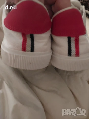 Tommy Hilfiger/ Adidas. Original. Size 42 1/3  Стелка 26.5, снимка 4 - Спортни обувки - 31202513