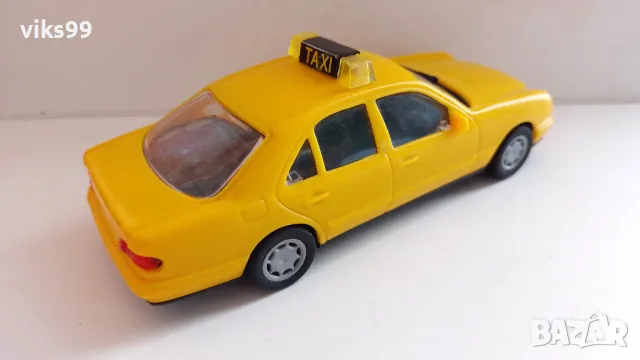 Пластмасова количка Mercedes Benz Taxi , снимка 4 - Колекции - 48260664