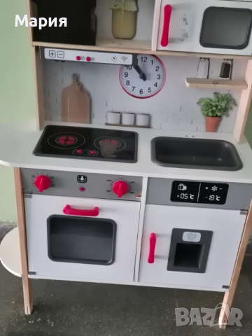 Дървена детска кухня с аксесоари, снимка 7 - Играчки за стая - 52822978