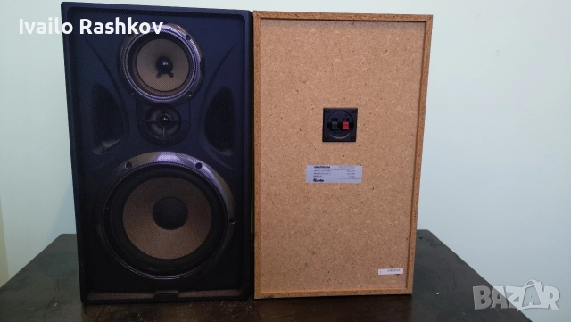 Universum, снимка 2 - Тонколони - 52886680