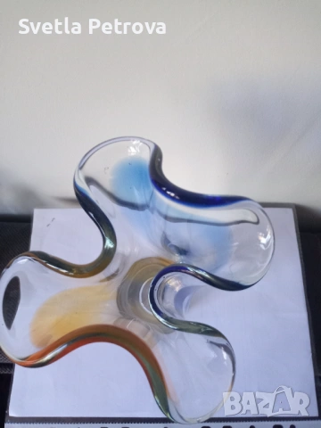 Стъклена ваза и купа кошница, снимка 3 - Антикварни и старинни предмети - 53248743