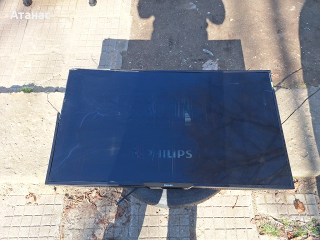 PHILIPS 40PFH4309/88 на части 715G6092-M01-000-004K / 715G6353-P01-001-002H / 715G6107-R01-001-004I 