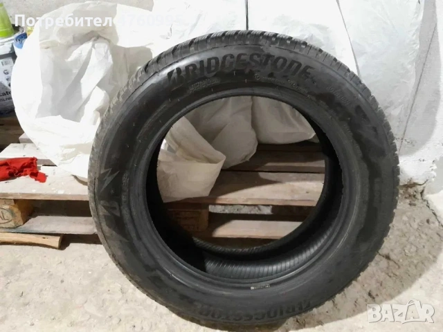 Зимни гуми Bridgestone Blizzak LM005 100H 215/60/R17 DOT22, снимка 5 - Гуми и джанти - 53782737