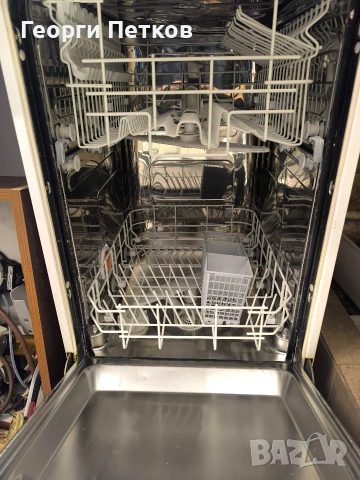 Electrolux съдомиялна за вграждане, 45 см, използвана, снимка 3 - Съдомиялни - 53588488