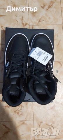 Продавам оригинални кецове Адидас нови номер 45, снимка 14 - Кецове - 40518694