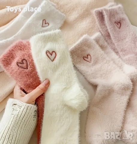 Разкошна пухкава шапка и пухкави ръкавици в различни цветове , снимка 13 - Шапки - 52440025