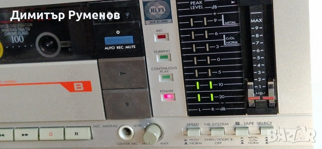 Касетен дек JVC KD-W5E, снимка 6 - Декове - 53844786