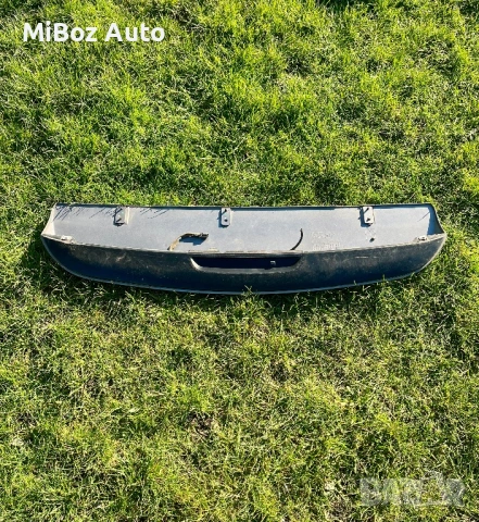 Спойлер багажник Рейндж Роувър Range Land Rover Sport L320, снимка 2 - Части - 53790824