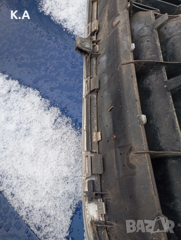 Решетка с емблема VW Passat 5.5, снимка 5 - Части - 53484038