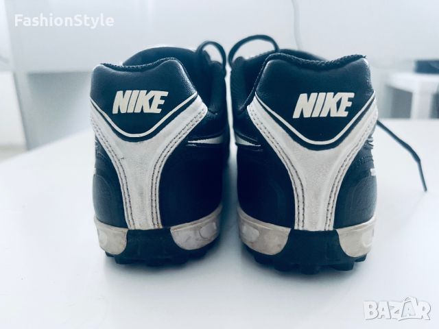 Маратонки (стоножки) NIKE, снимка 5 - Детски маратонки - 46065884