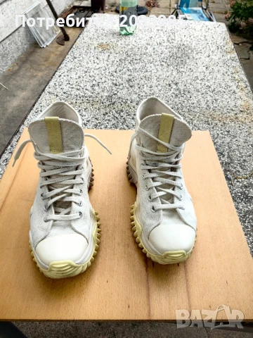 Кецове Konverse номер 42 , снимка 6 - Маратонки - 50736631