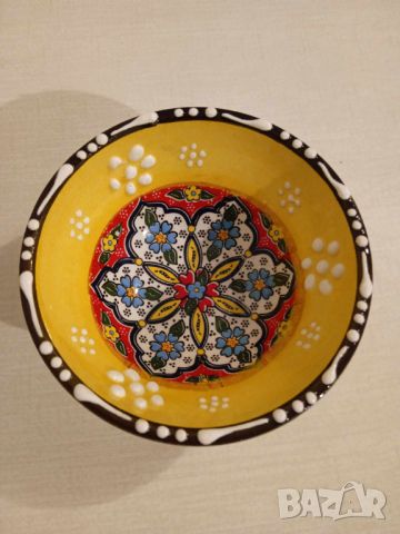 Жълта керамична купичка от Турция, снимка 2 - Антикварни и старинни предмети - 45918800