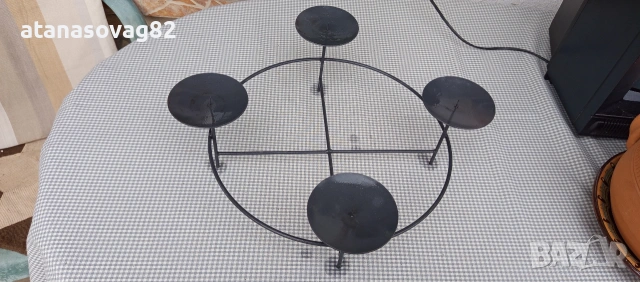 два свещника х 15€