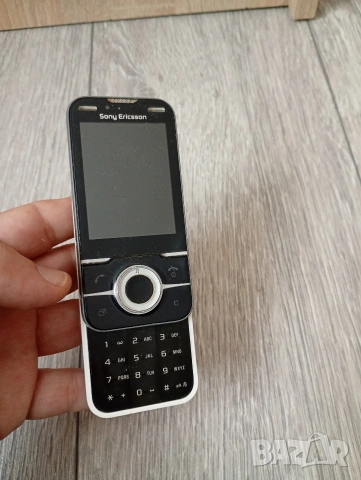 Sony Ericsson U100i , снимка 5 - Sony Ericsson - 53655297