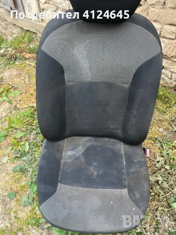Предни седалки Дачия Докер, снимка 3 - Аксесоари и консумативи - 54240214
