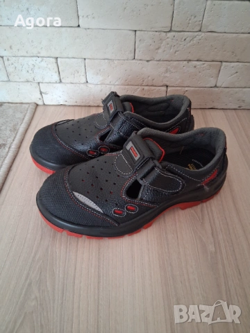 Работни обувки с бомбе