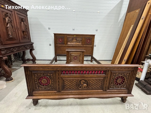 Спалня и едно нощтно шкафче от дъбов масив, снимка 2 - Спални и легла - 53730731