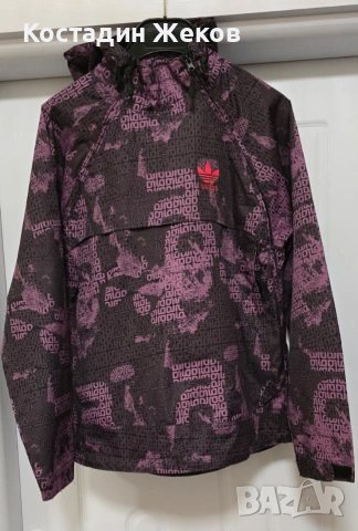 Дамска оригинална ветровка. Като нова. Adidas 