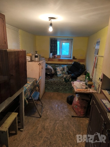 Продавам здрава двуетажна тухлена къща в село Дянково, снимка 7 - Къщи - 52822497