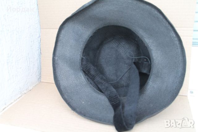 Стара дамска шапка , снимка 8 - Шапки - 46278641