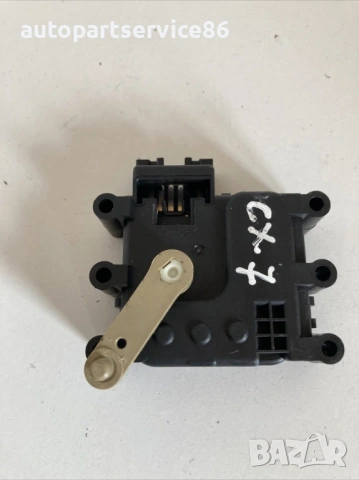 Мотор за клапа на отоплителната система за Mazda CX-7 2.3T (2011) 63,000 миля, снимка 2 - Части - 53653086