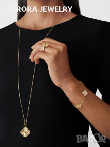 Van Cleef & Arpels VCA Gold Clear and Diamond 5 Motifs Vintage Alhambra Дамска Гривна, снимка 5 - Гривни - 53405562
