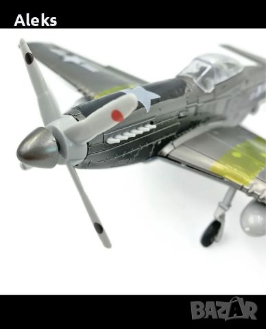Модел на самолет Mustang P-51 Fighter 1/48 4D сглобяема, снимка 5 - Колекции - 45388744